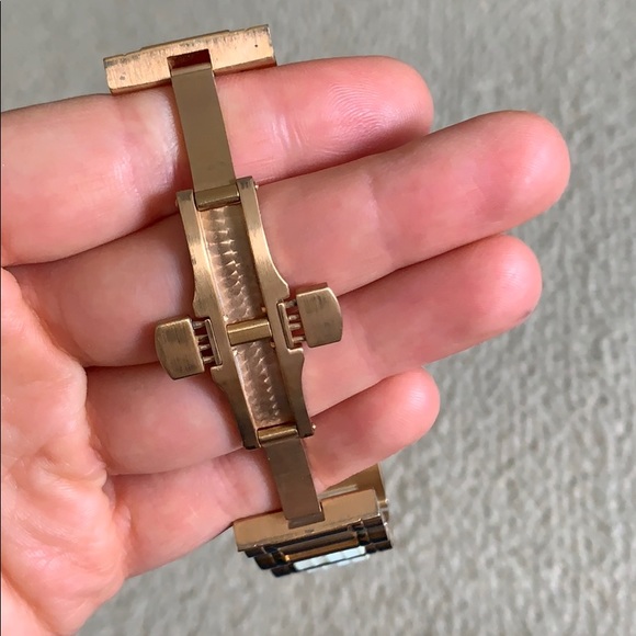 Invicta women watch - Picture 8 of 12